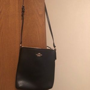 Coach crossbody in black